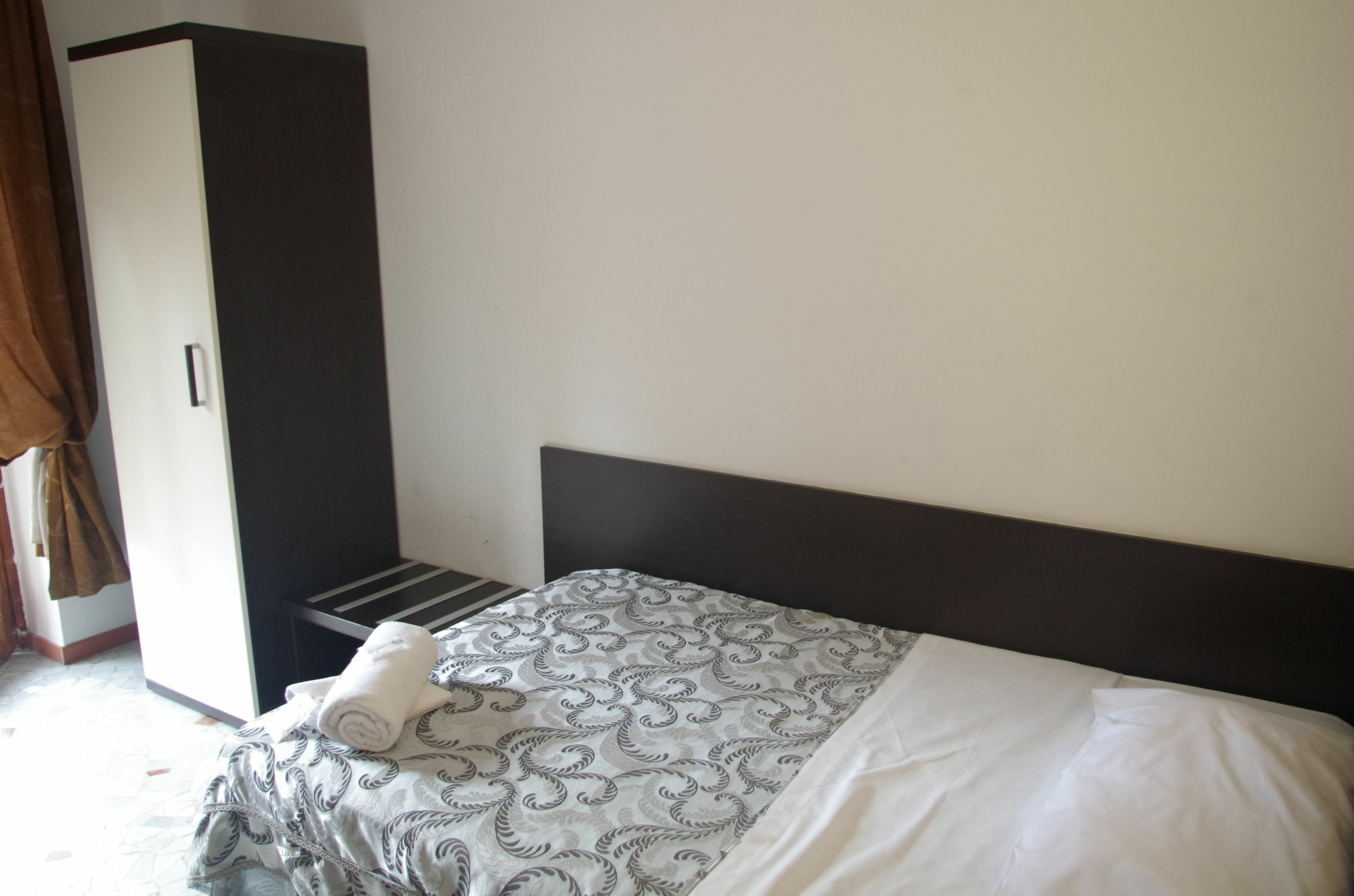 Euro Inn B&B Milan Bagian luar foto