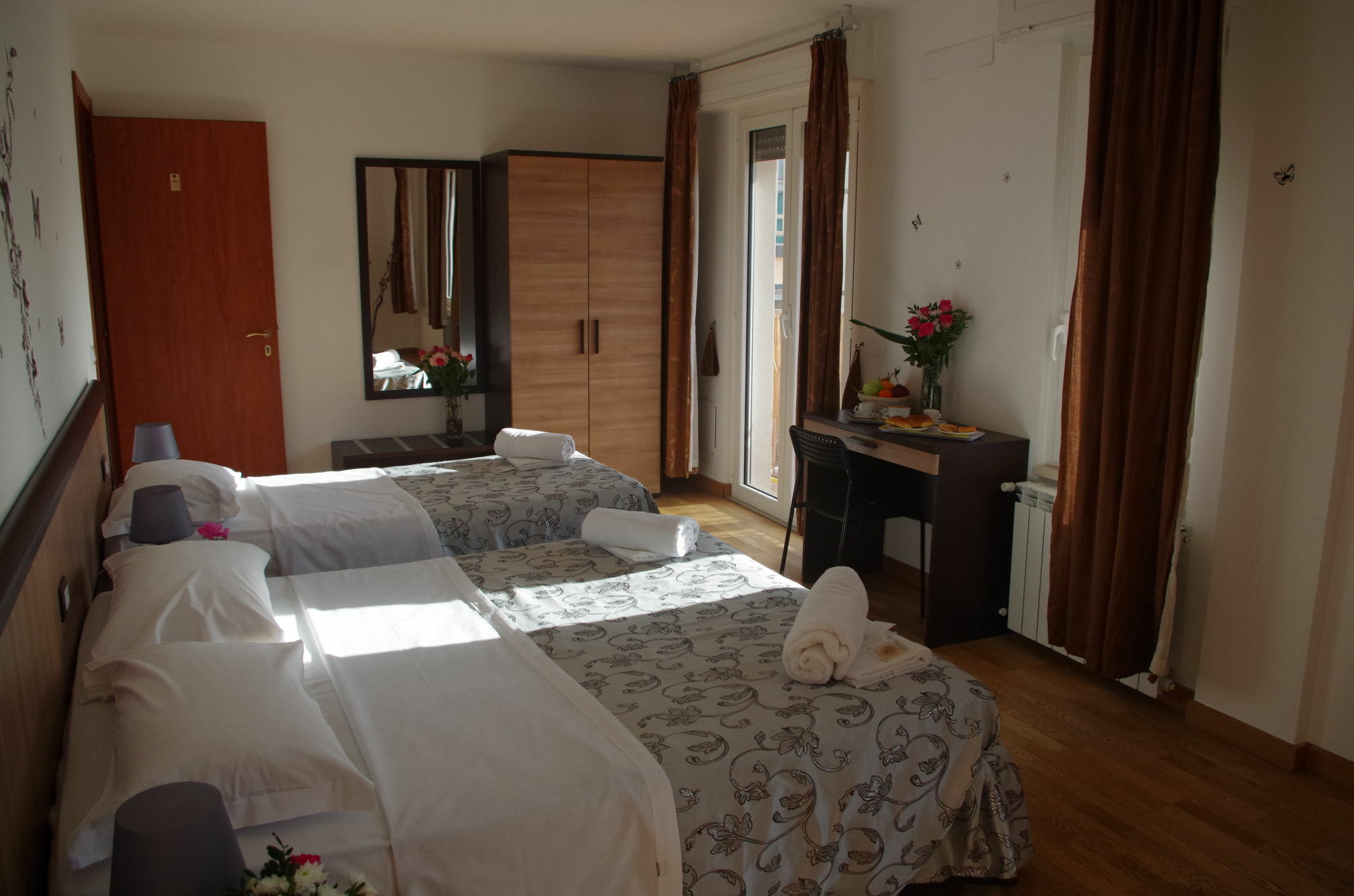 Euro Inn B&B Milan Bagian luar foto